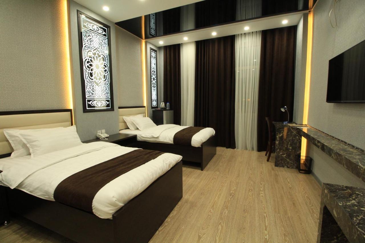 Safir Business Hotel O 杜尚别 外观 照片