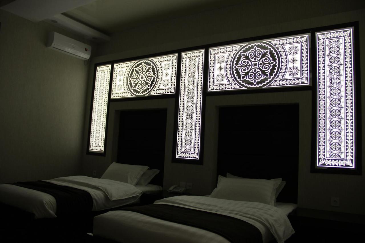 Safir Business Hotel O 杜尚别 外观 照片