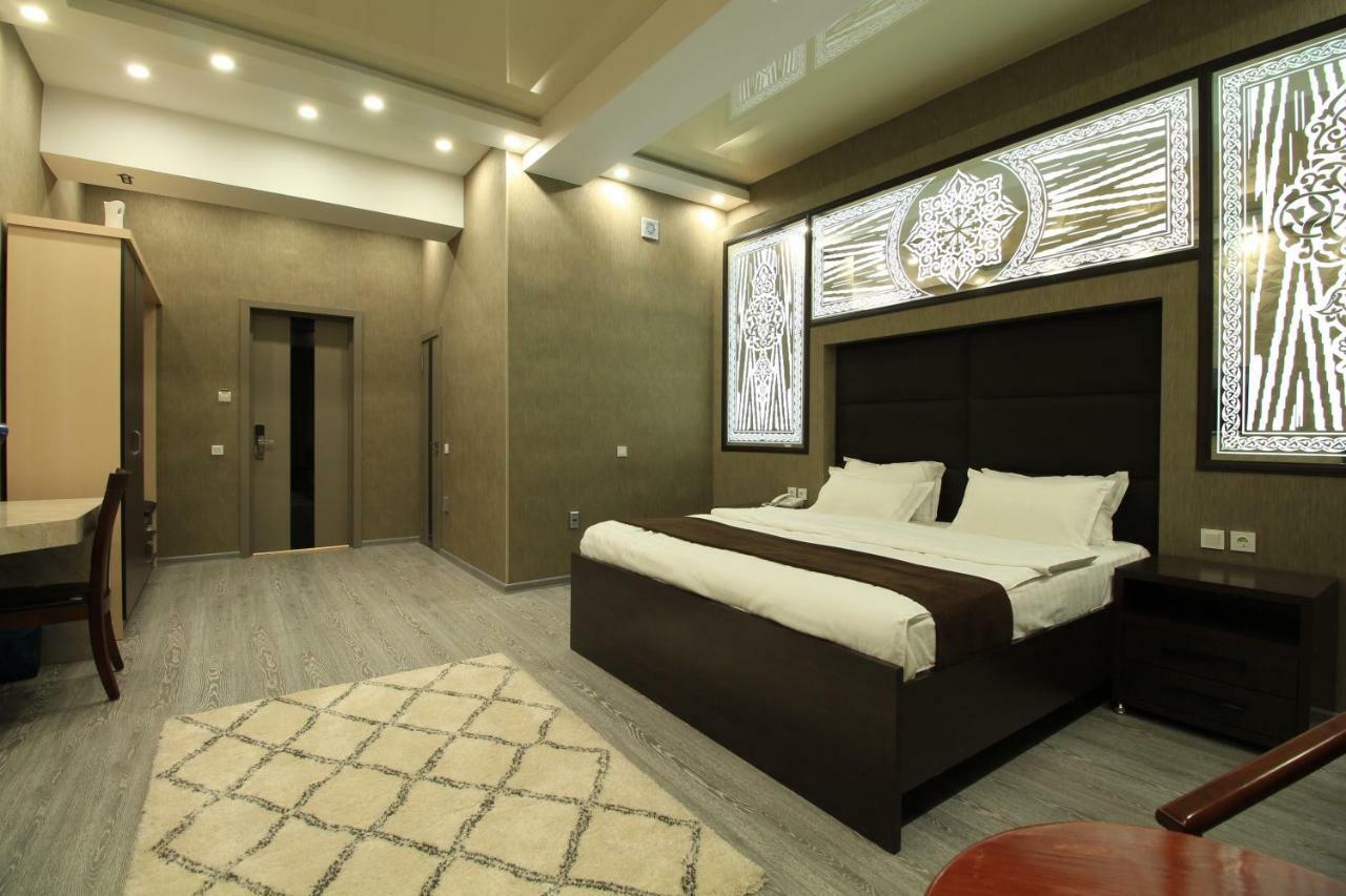 Safir Business Hotel O 杜尚别 外观 照片
