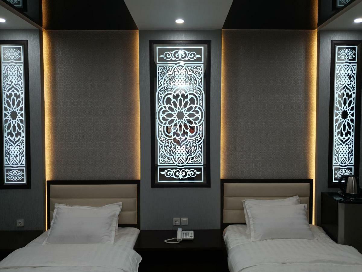 Safir Business Hotel O 杜尚别 外观 照片